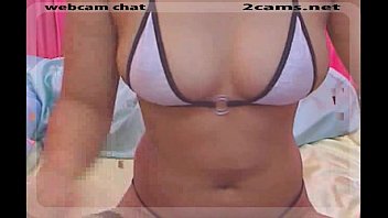 adorable demonstrate on webcam090309